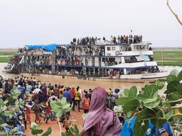 Mali : Le bateau comme une bouée pour Gao