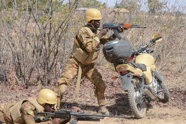 Ségou, San, Douentza, Mopti et Gao : L’Armée  neutralise une trentaine de terroristes