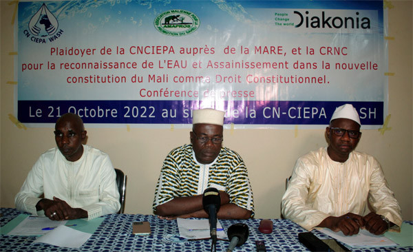Inscription du droit à l’eau et l’assainissement dans la nouvelle Constitution : Le combat de CN-CIepa/Wash
