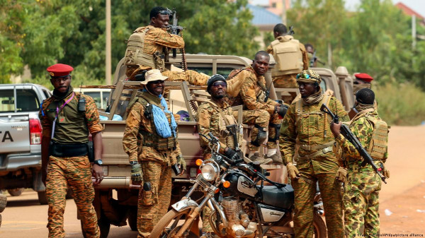 Burkina Faso : Une quarantaine de chefs terroristes tués en pleine réunion