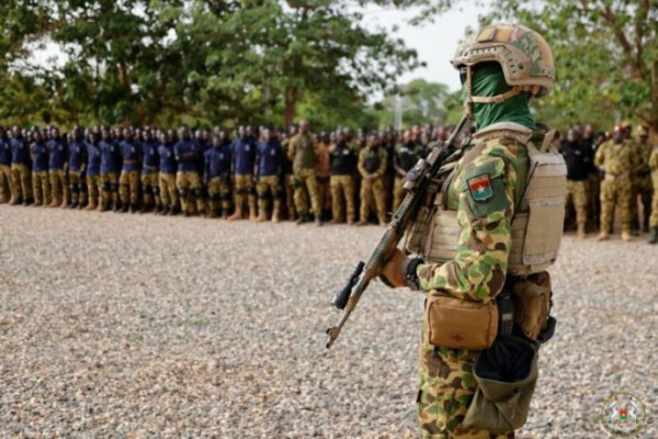 Lutte contre le terrorisme : Les Armées burkinabè et nigérienne déciment une colonne de terroristes