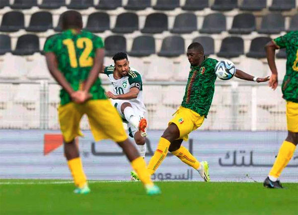 Match amical Arabie saoudite-Mali 1-3 : Les Aigles planent au-dessus des Faucons Verts