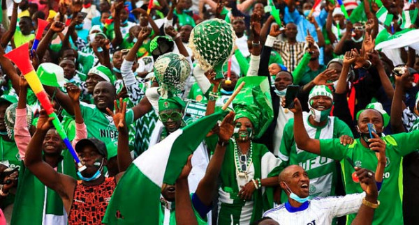 Les supporters nigérians mobilisés, mais avec la peur au ventre