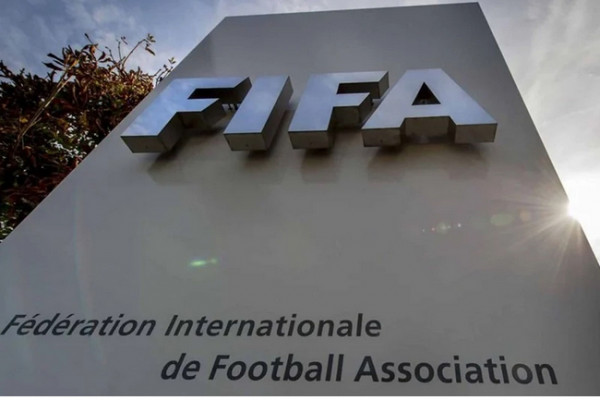 #Mali : Football : La FIFA abandonne le projet du carton bleu et introduit de nouvelles règles