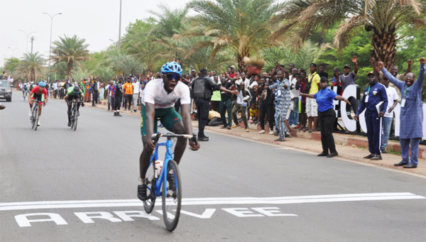 #Mali : Tour cycliste du Mali : Yaya Diallo, quel sprint final !