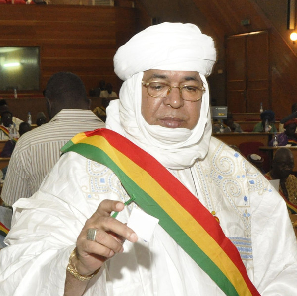 #Mali : L’honorable Assarid Ag Imbarcaouane : Le «Roc» de la cité des Askia s’en est allé