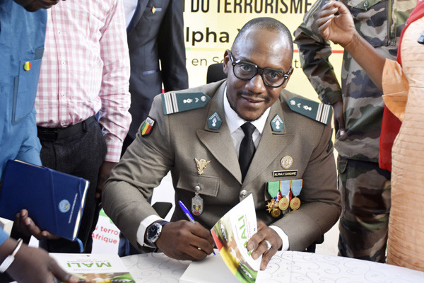 #Mali : Mali, le défi du terrorisme en Afrique : Un livre à découvrir