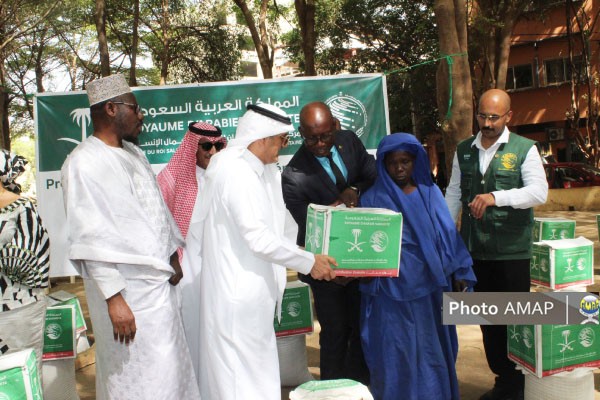 Opération Sounkalo : La solidarité  agissante d’Al Farouk et de Center Roi Salman pour le secours  et les actions humanitaires