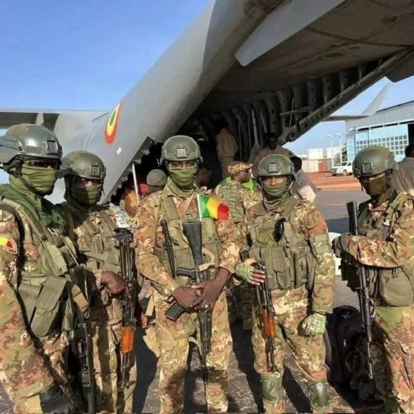 À l’heure du Mali :  La dignité à la  puissance malienne
