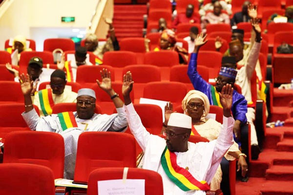 CNT : Plusieurs projets de loi adoptés