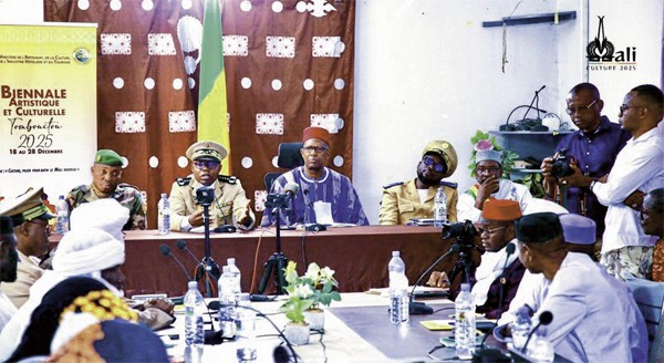 Biennale artistique et culturelle -Tombouctou 2025 : La Commission régionale  d’organisation fait le point  au ministre Mamou Daffé