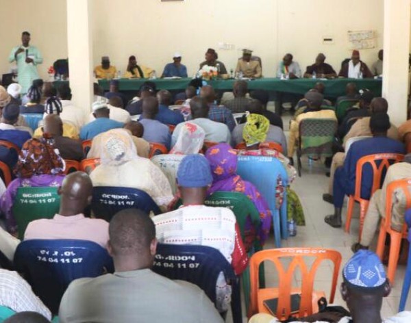 Office du Niger : Le PDG Samba Bocary Tounkara Échange Avec Les Producteurs À Markala